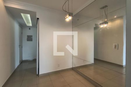 Sala de apartamento para alugar com 3 quartos, 73m² em Barra Olímpica, Rio de Janeiro