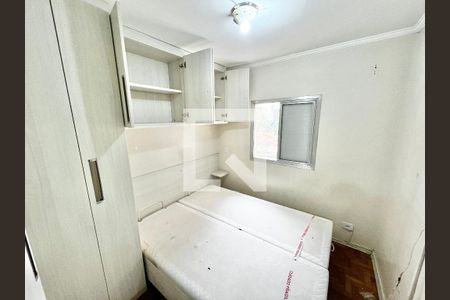 Quarto 2 de apartamento para alugar com 2 quartos, 54m² em Parada Inglesa, São Paulo
