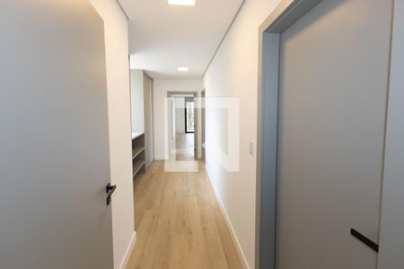Corredor para os Quartos de casa de condomínio à venda com 6 quartos, 480m² em Alphaville - Lagoa dos Ingleses, Nova Lima