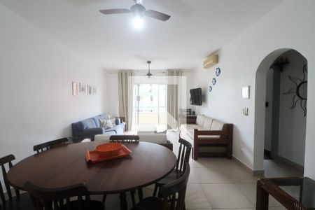 Sala de apartamento para alugar com 2 quartos, 78m² em Jardim Las Palmas, Guarujá