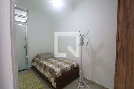 Quarto Suíte  de apartamento para alugar com 2 quartos, 80m² em Centro, Guarujá