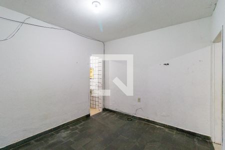 Casa para alugar com 1 quarto, 32m² em Vila Suzana, São Paulo