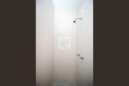 Banheiro 2 de casa de condomínio à venda com 3 quartos, 99m² em Espírito Santo, Porto Alegre