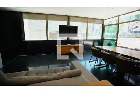 Apartamento para alugar com 4 quartos, 240m² em Belvedere, Belo Horizonte