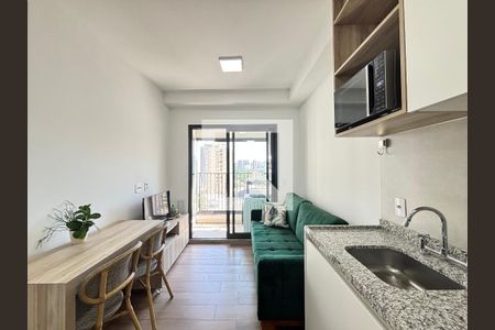 Sala/Cozinha de apartamento para alugar com 1 quarto, 29m² em Indianópolis, São Paulo