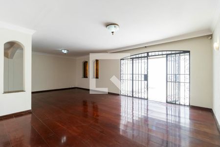 Casa para alugar com 4 quartos, 256m² em Planalto Paulista, São Paulo