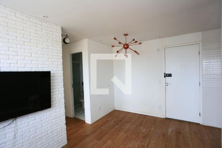 Sala  de apartamento para alugar com 2 quartos, 41m² em Parque Arariba, São Paulo
