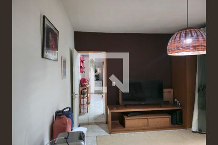 Sala de casa para alugar com 2 quartos, 160m² em Jardim do Triunfo, Guarulhos
