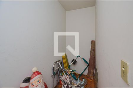 Quarto 1 Anexo  de casa à venda com 5 quartos, 316m² em Sagrada Família, Belo Horizonte