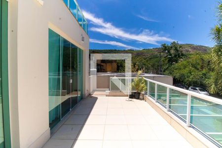 Apartamento para alugar com 2 quartos, 85m² em Itaipu, Niterói