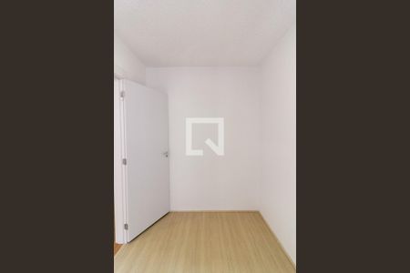Quarto 1 de apartamento para alugar com 2 quartos, 35m² em Jardim Sabara, São Paulo
