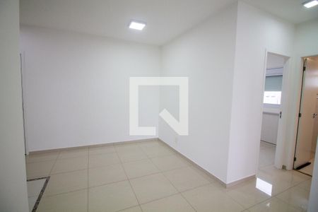 Sala de apartamento à venda com 2 quartos, 70m² em Campo Belo, São Paulo