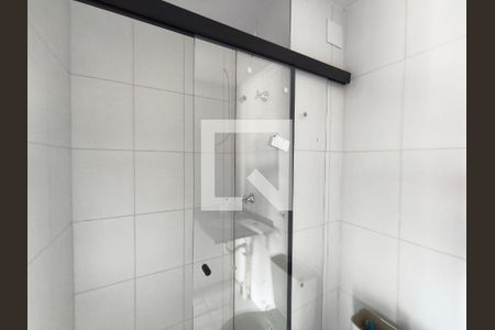 Banheiro de kitnet/studio para alugar com 1 quarto, 36m² em Ipiranga, São Paulo