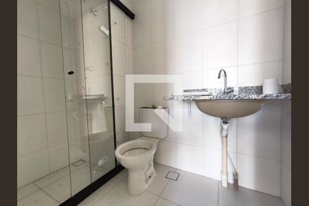 Banheiro de kitnet/studio para alugar com 1 quarto, 36m² em Ipiranga, São Paulo