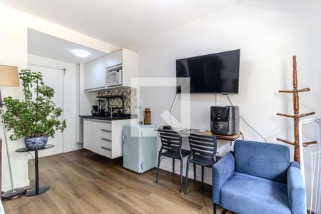 Studio de kitnet/studio para alugar com 1 quarto, 27m² em República, São Paulo