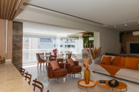 Sala de apartamento para alugar com 3 quartos, 136m² em Vila Anastácio, São Paulo