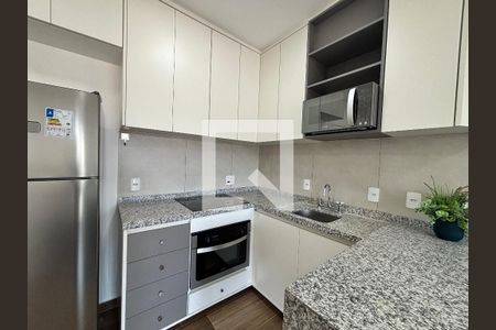 Sala/Cozinha de apartamento para alugar com 1 quarto, 26m² em Indianópolis, São Paulo