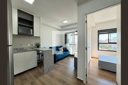 Sala/Cozinha de apartamento para alugar com 1 quarto, 26m² em Indianópolis, São Paulo