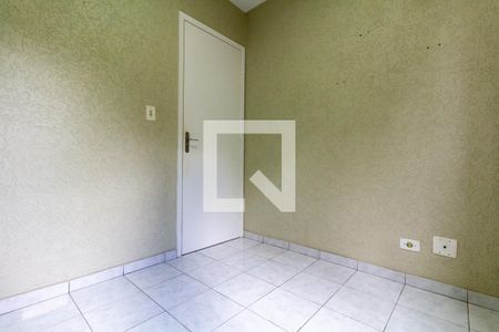 Quarto 1 de apartamento para alugar com 3 quartos, 62m² em Parque Cisper, São Paulo