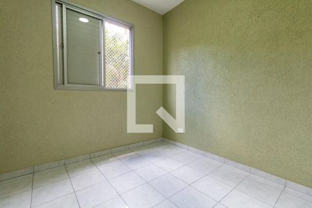 Quarto 1 de apartamento para alugar com 3 quartos, 62m² em Parque Cisper, São Paulo