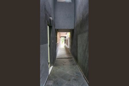 Casa para alugar com 1 quarto, 35m² em Parque Jandaia, Carapicuíba