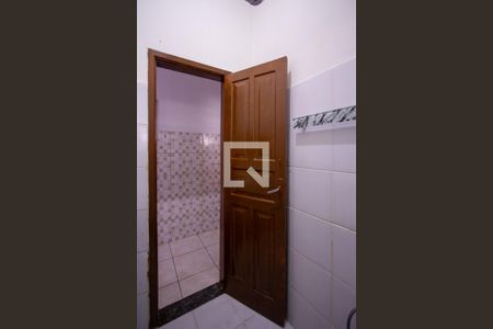 Banheiro de casa para alugar com 1 quarto, 60m² em Mutua, São Gonçalo