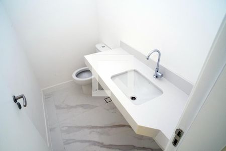 Lavabo de apartamento para alugar com 4 quartos, 136m² em Barra da Tijuca, Rio de Janeiro