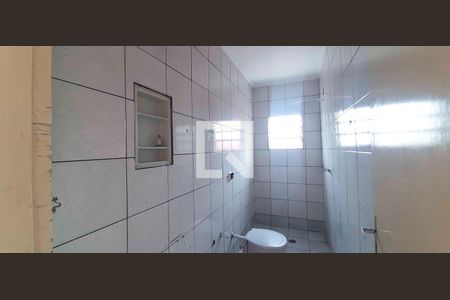 Banheiro de casa para alugar com 2 quartos, 100m² em Novo Osasco, Osasco