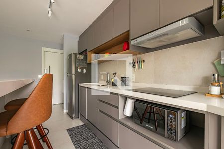 Sala/Cozinha de apartamento para alugar com 1 quarto, 50m² em Vila Anglo Brasileira, São Paulo