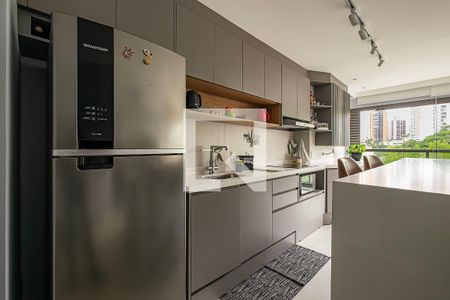 Sala/Cozinha de apartamento para alugar com 1 quarto, 50m² em Vila Anglo Brasileira, São Paulo