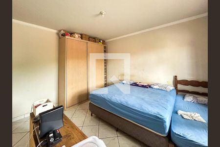 Casa à venda com 5 quartos, 365m² em Rio Branco, Belo Horizonte