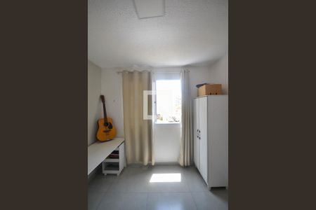 Quarto 1 de apartamento para alugar com 2 quartos, 42m² em Jardim Alvorada, Nova Iguaçu