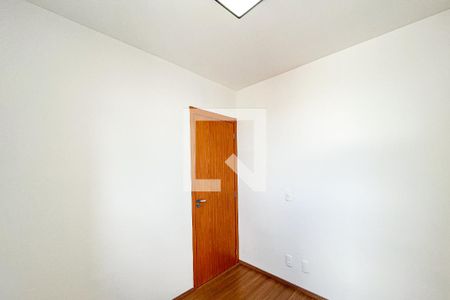 Quarto 1 de apartamento para alugar com 2 quartos, 37m² em Lapa, São Paulo