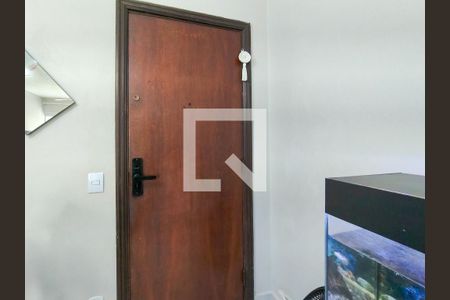 Entrada de apartamento à venda com 3 quartos, 77m² em Vila Isabel, Rio de Janeiro