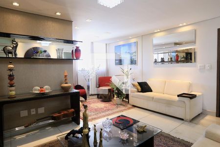 Sala de apartamento à venda com 3 quartos, 192m² em Palmares, Belo Horizonte