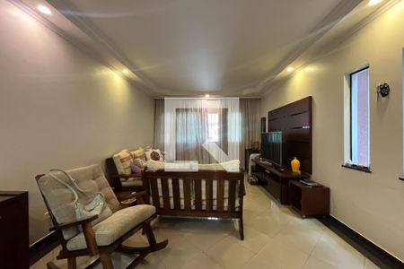 Casa à venda com 4 quartos, 199m² em Parque Sao Domingos, São Paulo