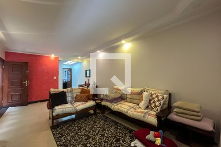 Casa à venda com 4 quartos, 199m² em Parque Sao Domingos, São Paulo