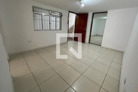 Casa para alugar com 2 quartos, 58m² em Vila Baruel, São Paulo