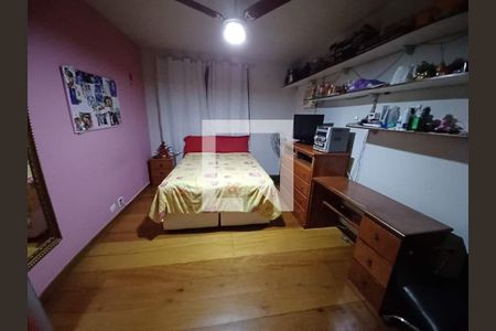 Casa à venda com 5 quartos, 483m² em Taquara, Rio de Janeiro