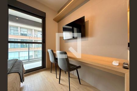 Quarto de kitnet/studio para alugar com 1 quarto, 26m² em Jardim das Acacias, São Paulo