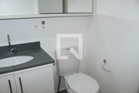 Banheiro de apartamento para alugar com 1 quarto, 27m² em Vila Buarque, São Paulo