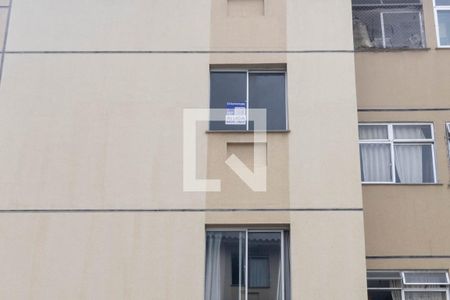 Plaquinha de apartamento para alugar com 2 quartos, 45m² em Cosmos, Rio de Janeiro