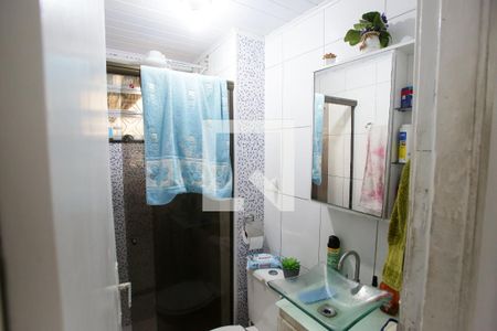 Banheiro de apartamento para alugar com 1 quarto, 39m² em Taquara, Rio de Janeiro