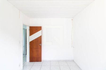Quarto 1 de apartamento para alugar com 2 quartos, 55m² em Inhoaíba, Rio de Janeiro
