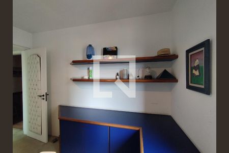Suíte  de apartamento à venda com 4 quartos, 286m² em Jardim da Saúde, São Paulo