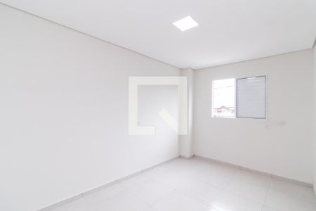 Suíte de casa para alugar com 2 quartos, 40m² em Vila Nhocuné, São Paulo