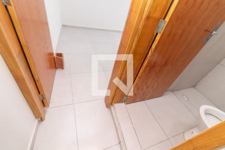 Casa para alugar com 2 quartos, 40m² em Vila Nhocuné, São Paulo