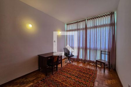 Apartamento à venda com 3 quartos, 148m² em Funcionários, Belo Horizonte