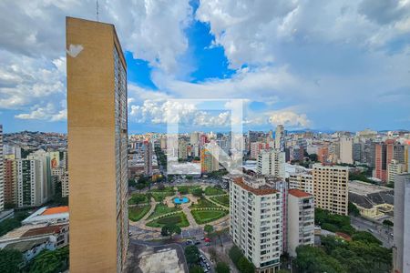 Apartamento à venda com 3 quartos, 148m² em Funcionários, Belo Horizonte