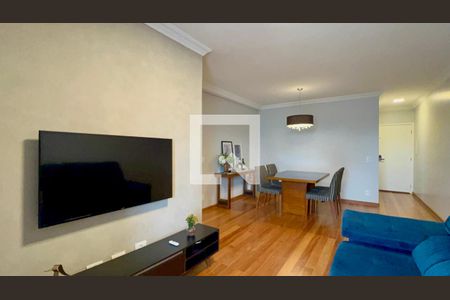 Sala de TV de apartamento à venda com 2 quartos, 85m² em Pinheiros, São Paulo